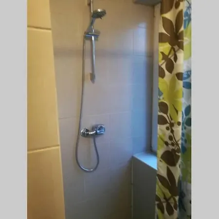 Quiet Place With Garden Studio Apartment Tallinn