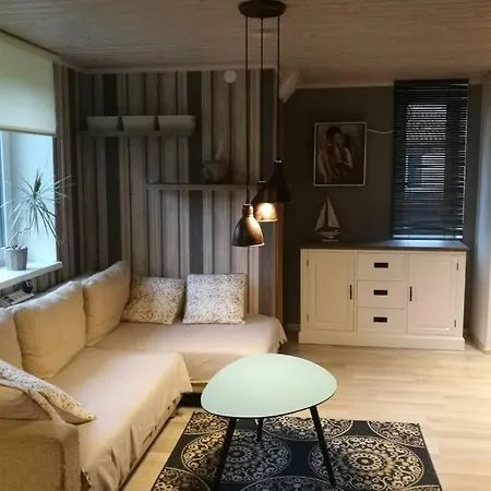 Quiet Place With Garden Studio Tallinn